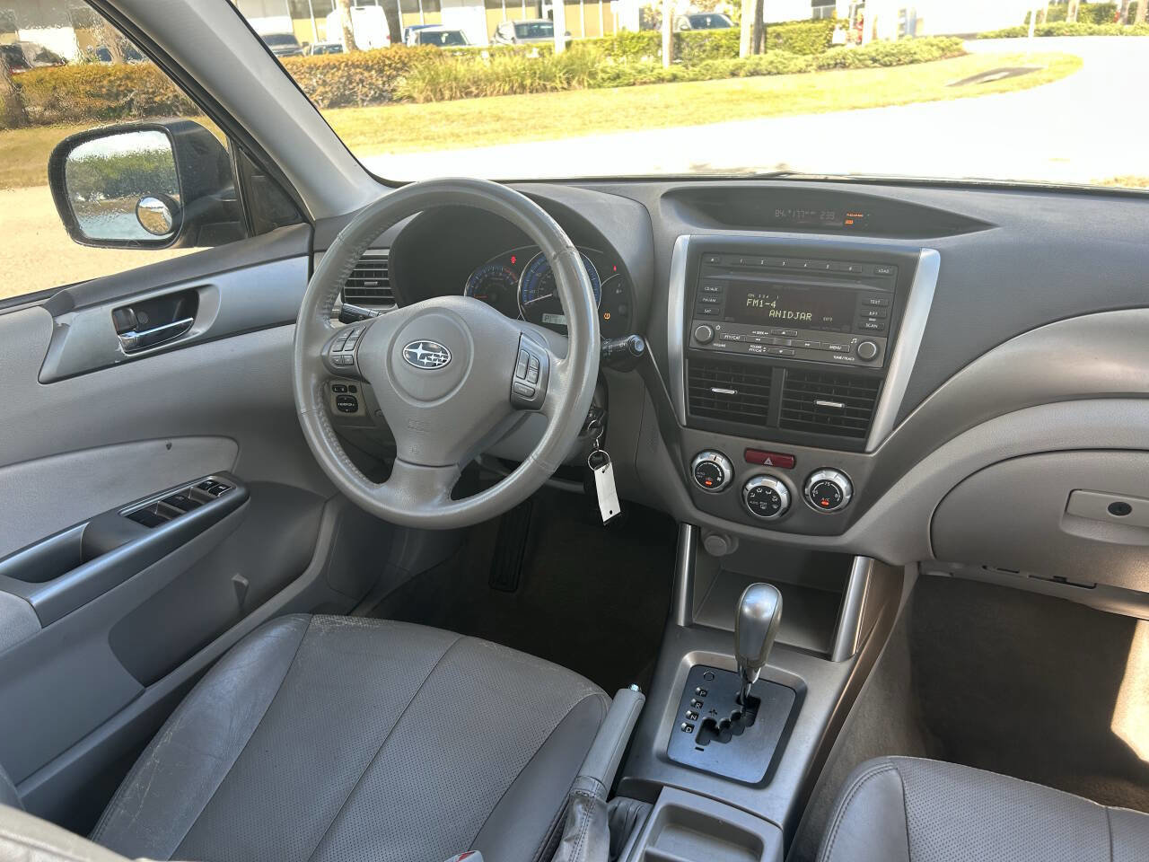 Used 2009 Subaru Forester 2.5X Limited w/ Popular Equipment Group 5A AWD/4WD image 19