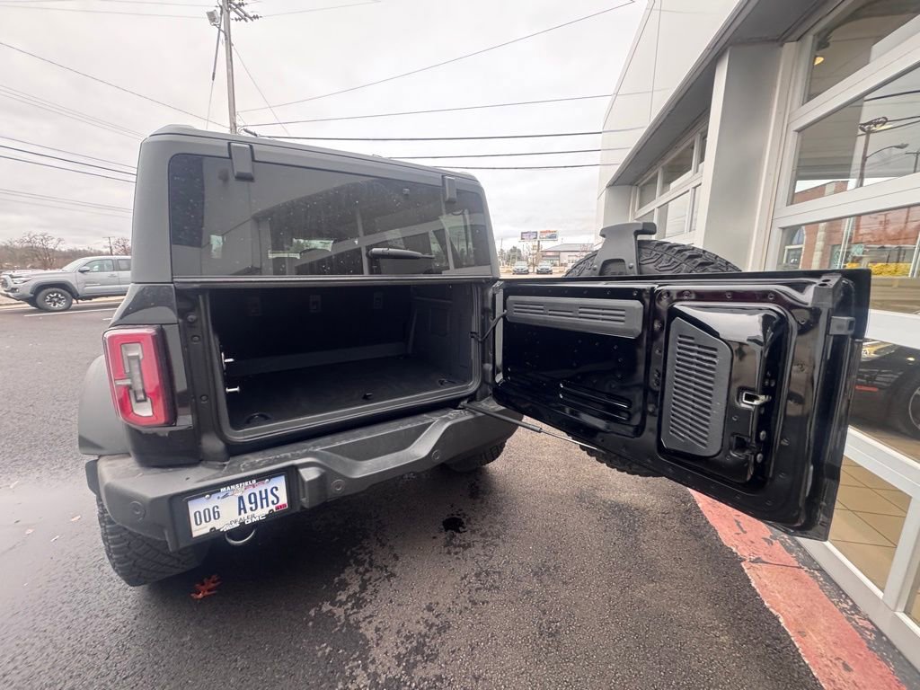 Used 2024 Ford Bronco Wildtrak image 29