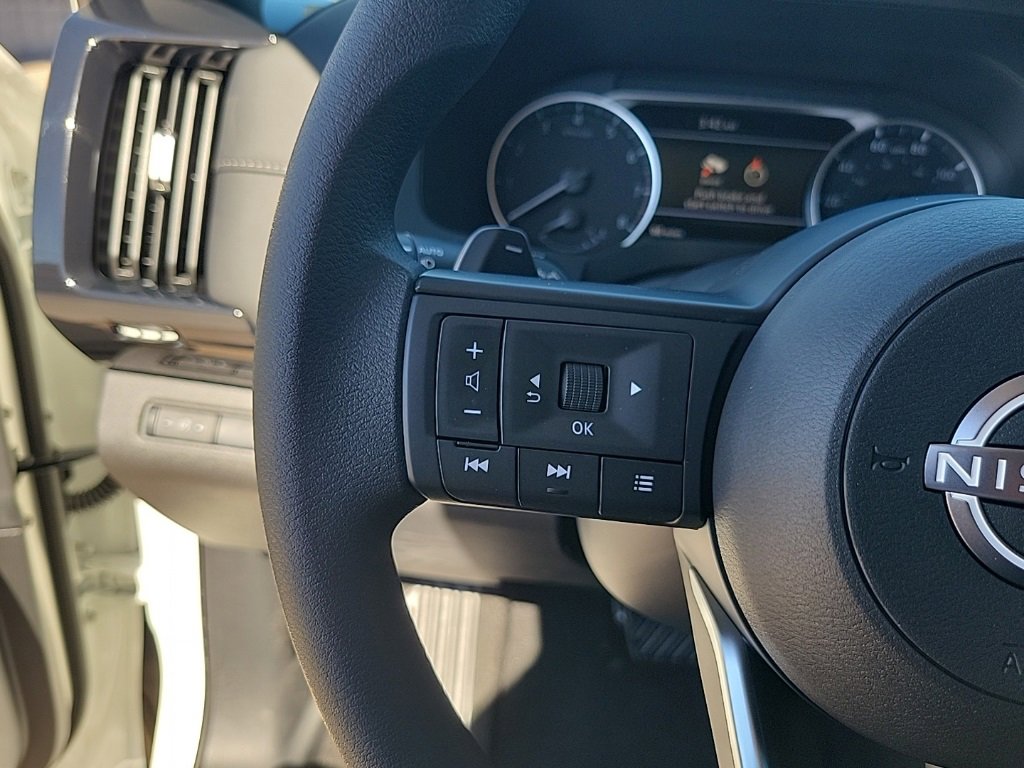 New 2025 Nissan Pathfinder S image 22