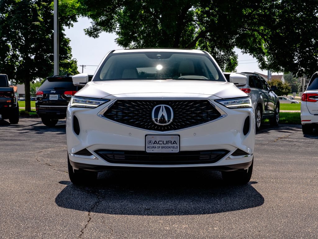 Certified 2023 Acura MDX w/ Technology Package AWD/4WD image 4