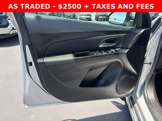 Used 2014 Chevrolet Cruze LT w/ RS Package FWD image 12