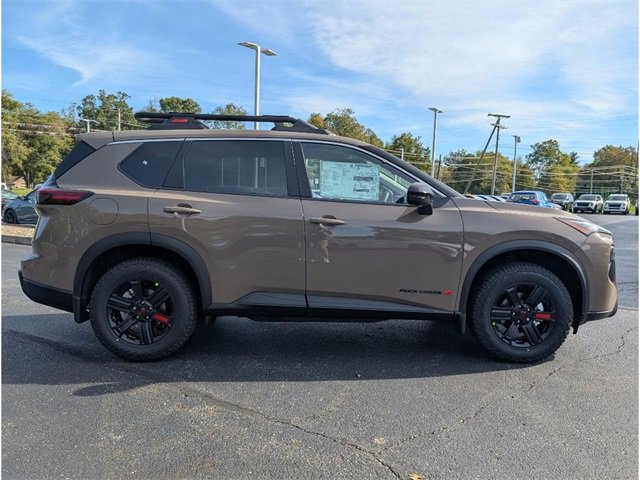 New 2026 Nissan Rogue SV image 8