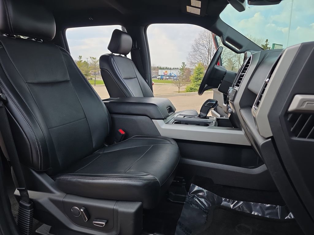 Used 2017 Ford F150 Lariat w/ Equipment Group 502A Luxury image 10