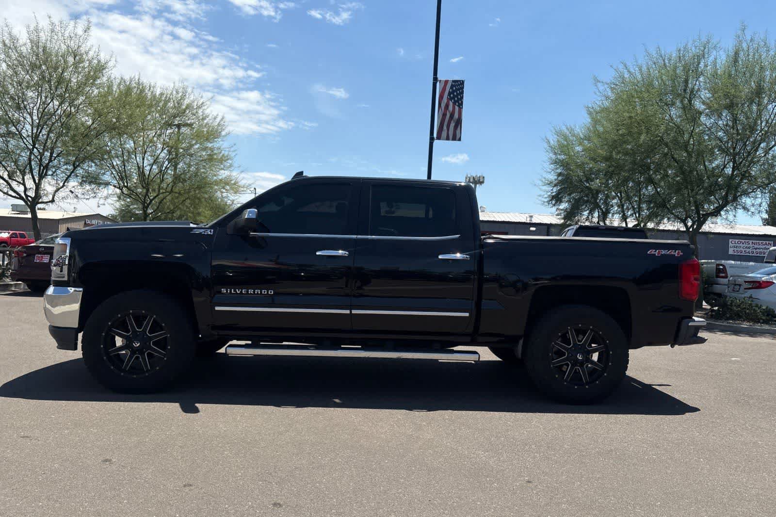 Used 2016 Chevrolet Silverado 1500 LTZ w/ LTZ Plus Package AWD/4WD image 6