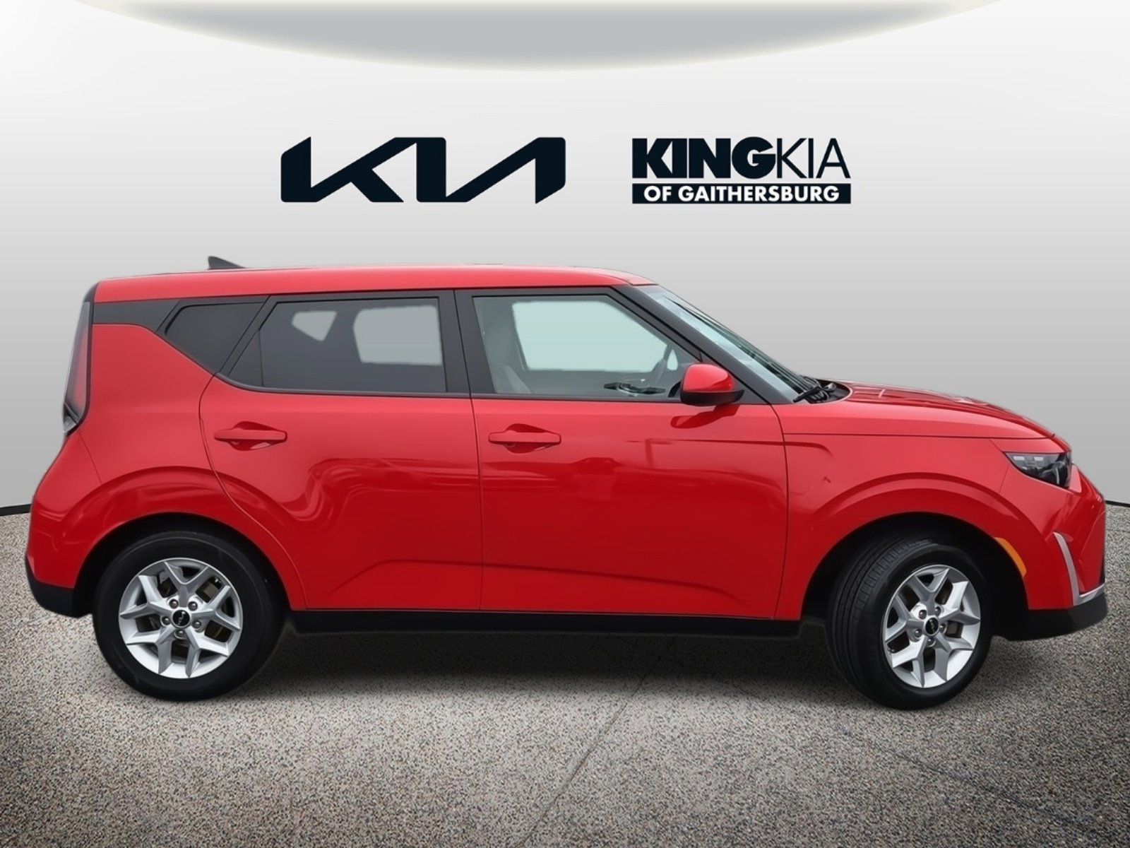 Certified 2023 Kia Soul LX w/ LX Technology Package image 2