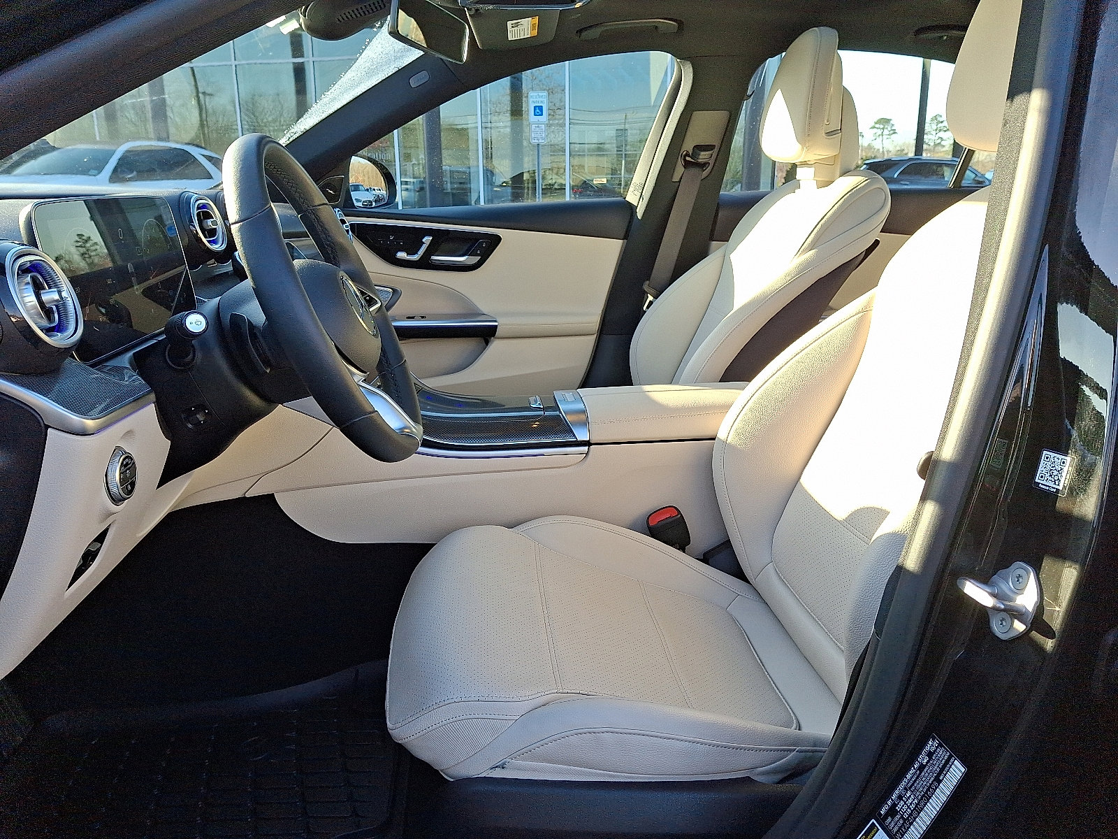 Certified 2022 Mercedes-Benz C 300 4MATIC Sedan image 13