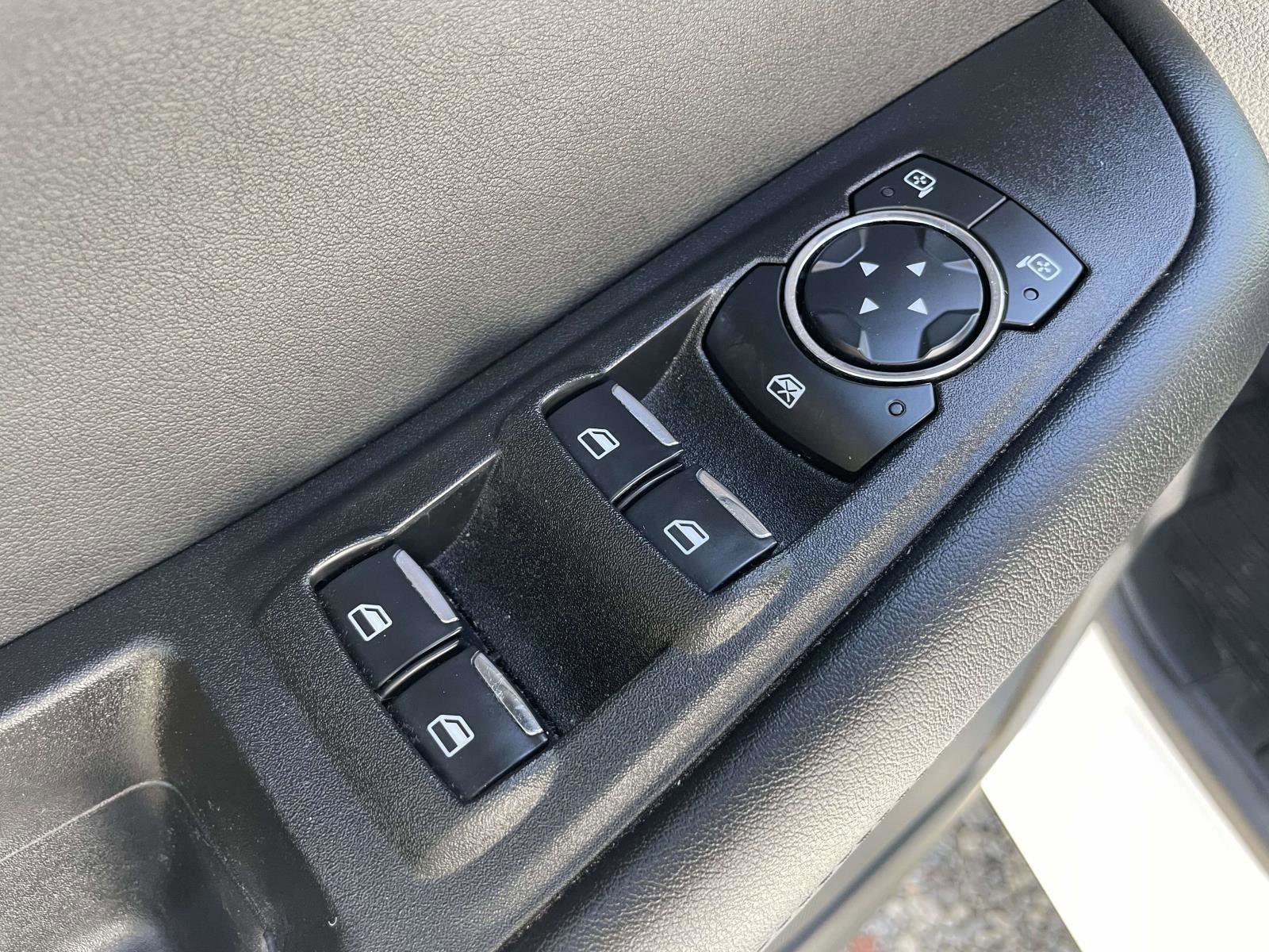 Used 2023 Ford Edge SEL w/ Cargo Accessory Package image 6