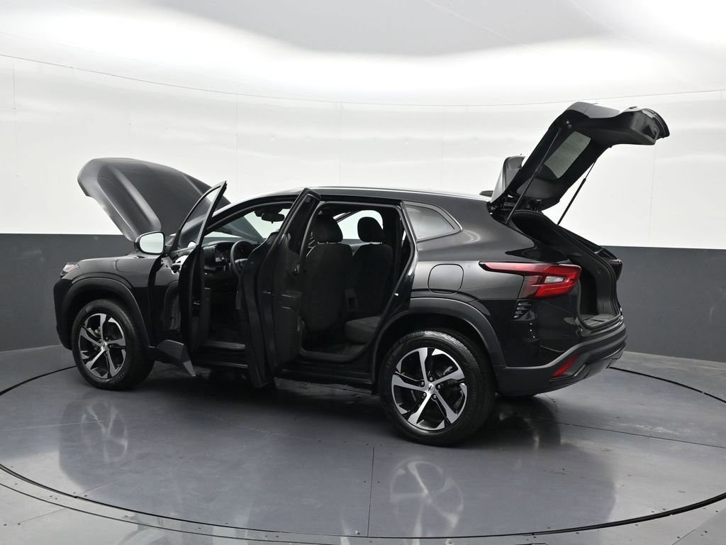 Used 2024 Chevrolet Trax RS FWD image 33