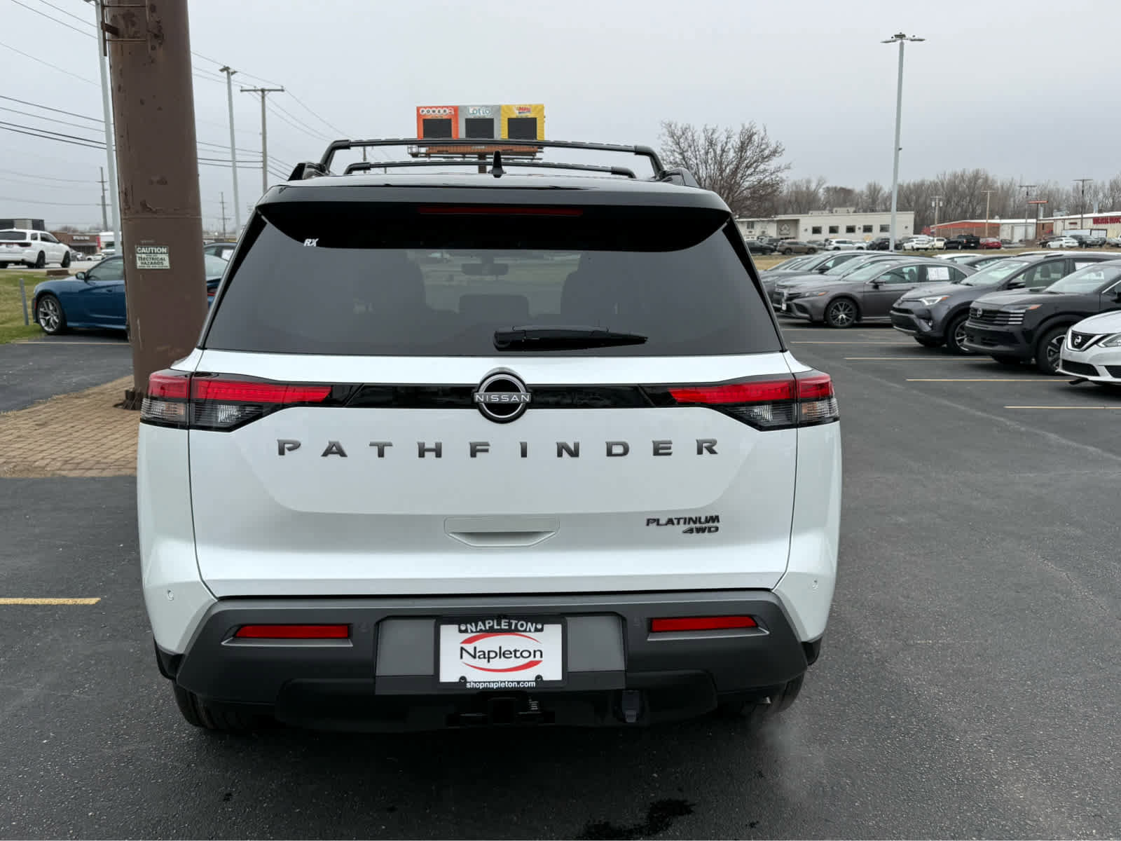 New 2026 Nissan Pathfinder Platinum image 4