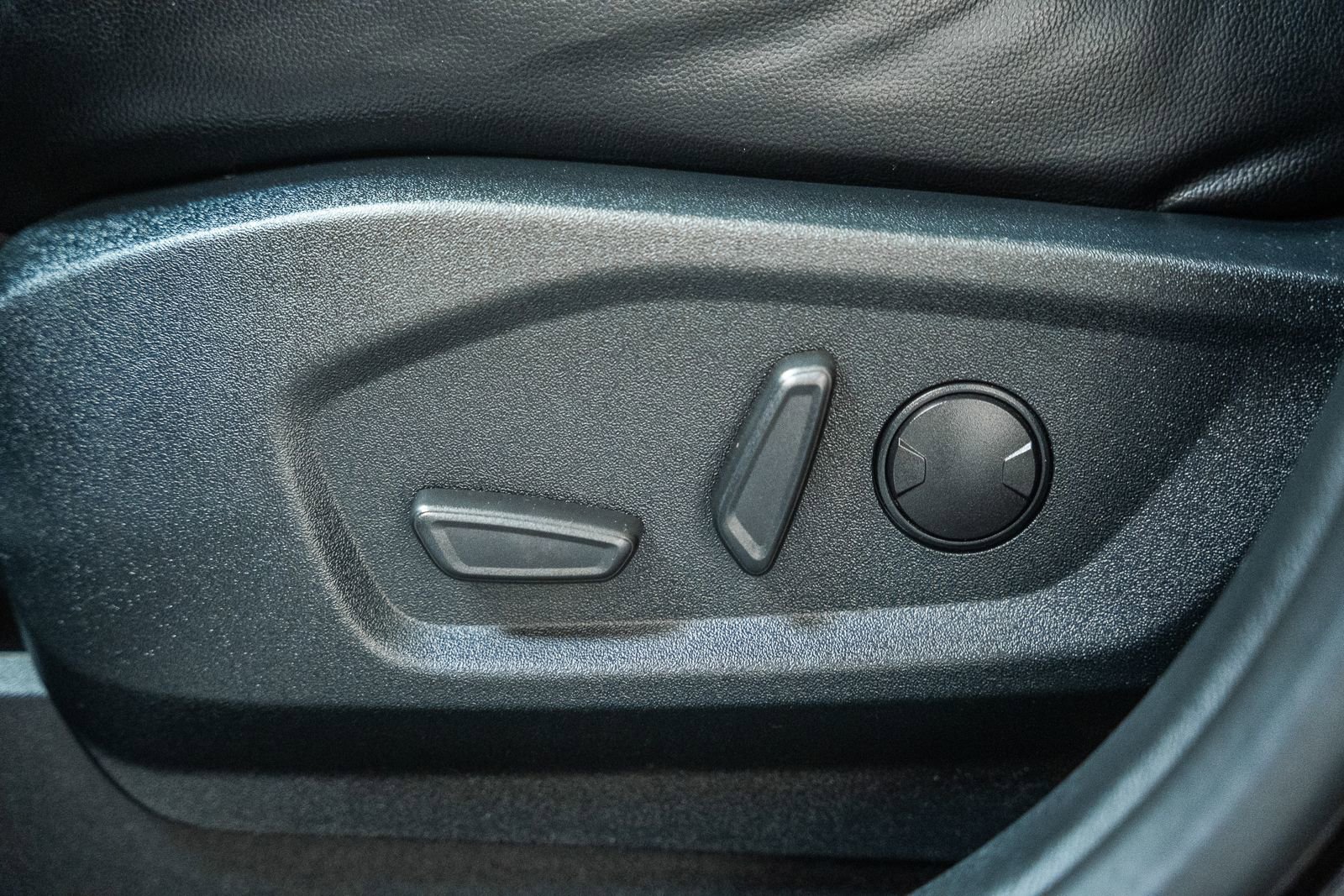 Certified 2022 Ford Edge Titanium image 45