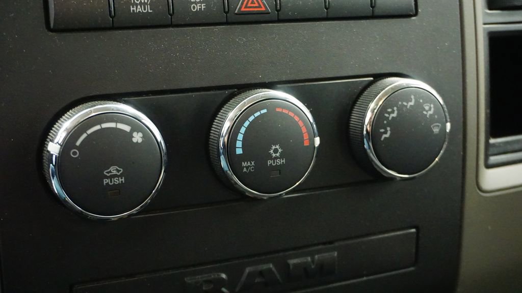 Used 2009 Dodge Ram 1500 Truck ST w/ ST Popular Equipment Group image 31