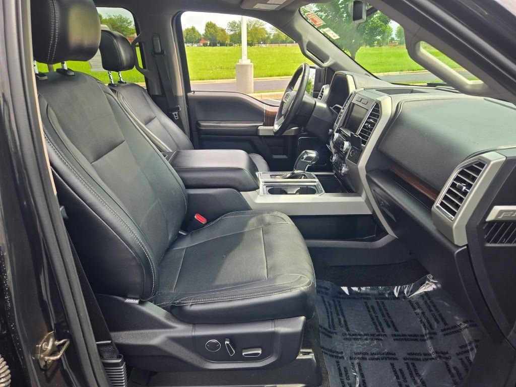 Used 2015 Ford F150 Lariat w/ Equipment Group 501A Mid AWD/4WD image 6