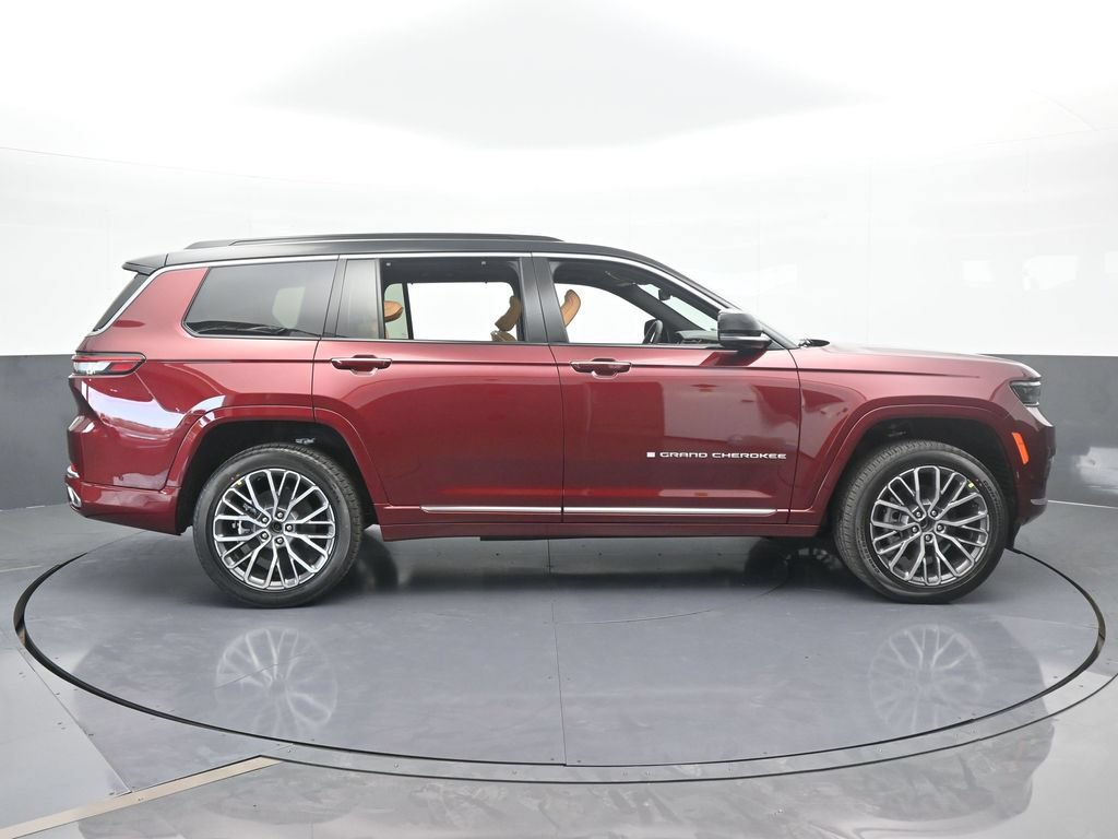 New 2025 Jeep Grand Cherokee L Summit AWD/4WD image 7