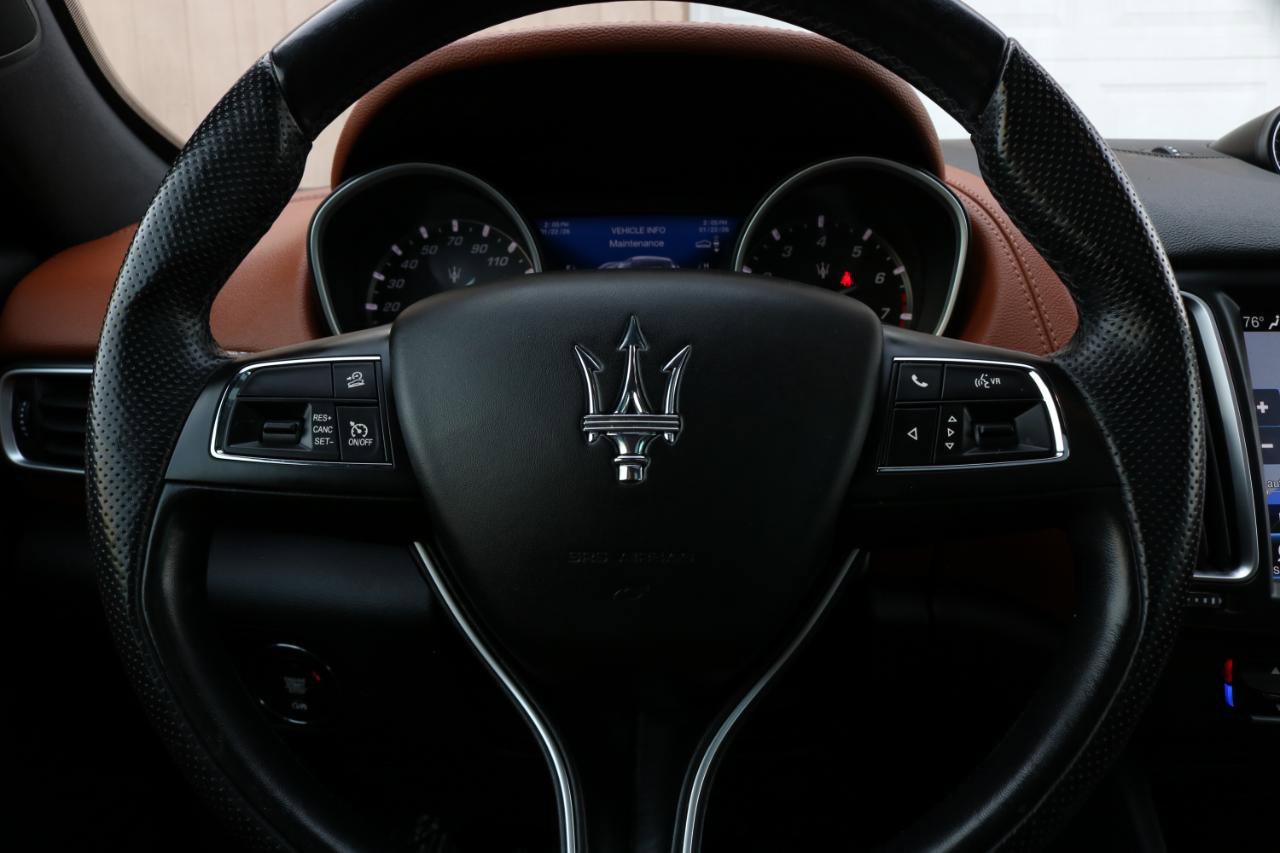 Used 2020 Maserati Levante image 51