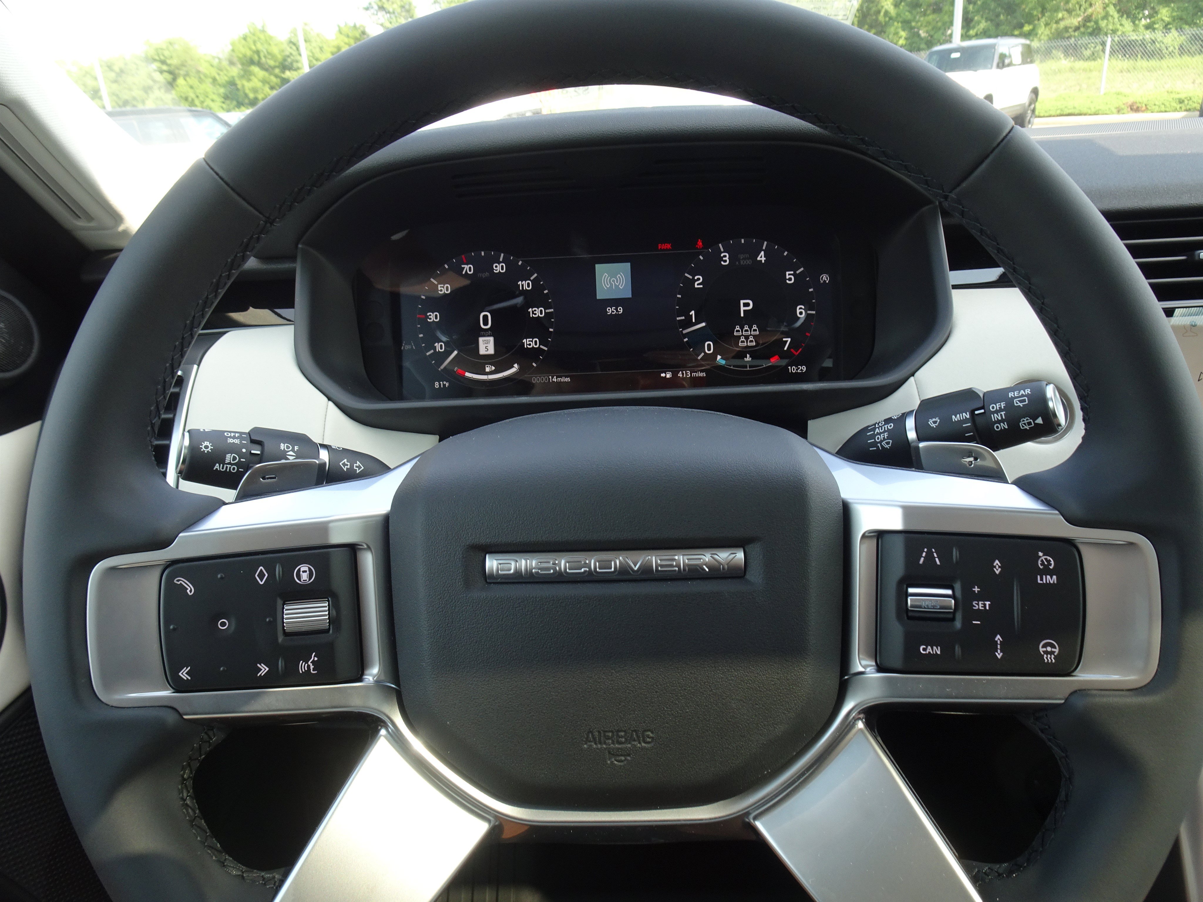New 2026 Land Rover Discovery S AWD/4WD image 24