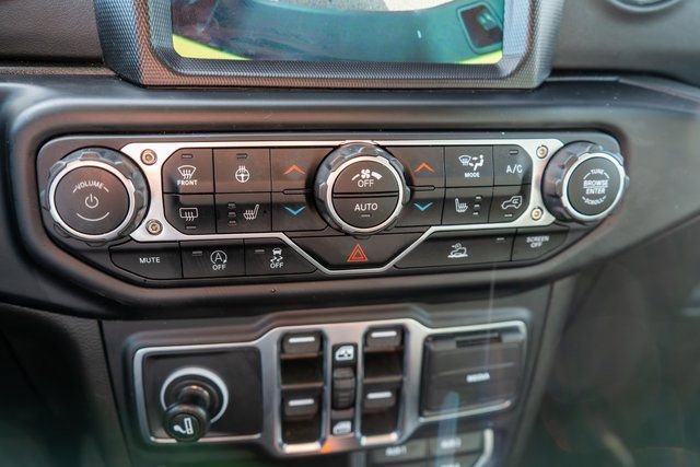 Used 2023 Jeep Gladiator Overland w/ Popular Equipment Package image 28