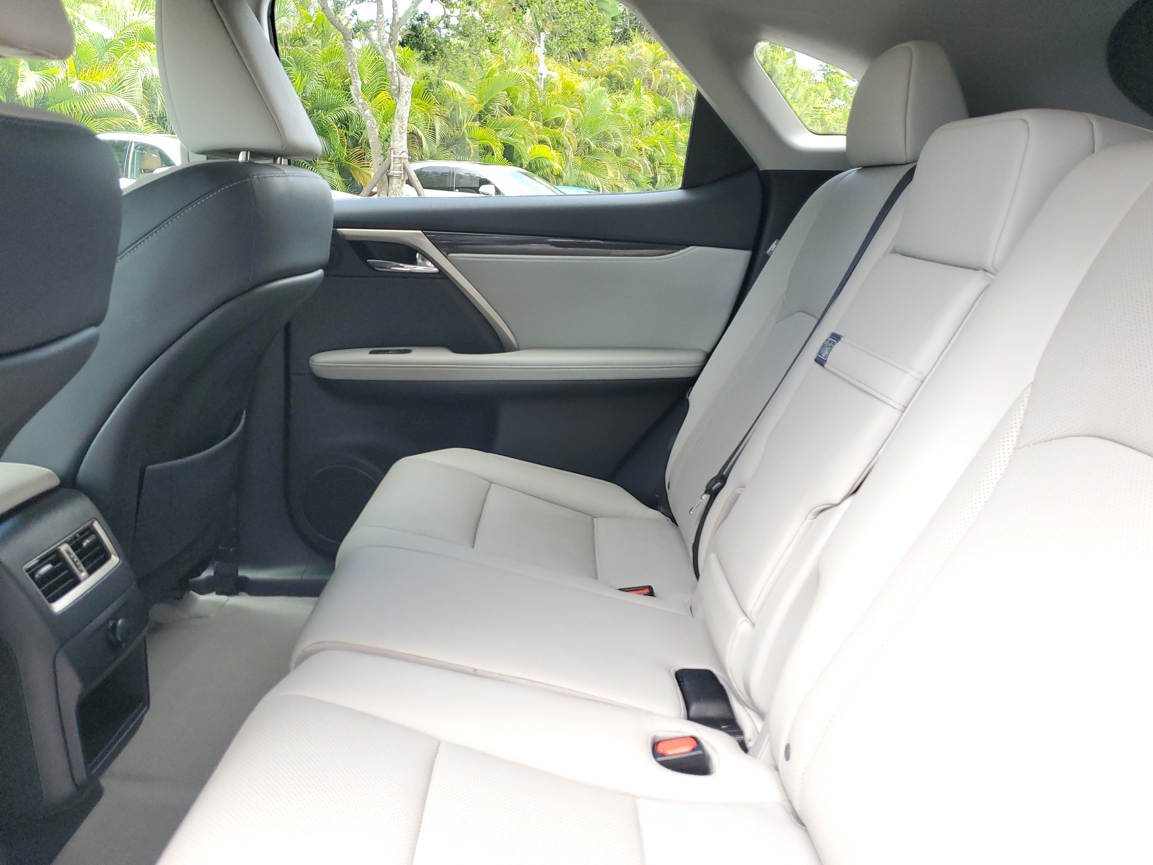 Used 2019 Lexus RX 350 FWD w/ Accessory Package image 12
