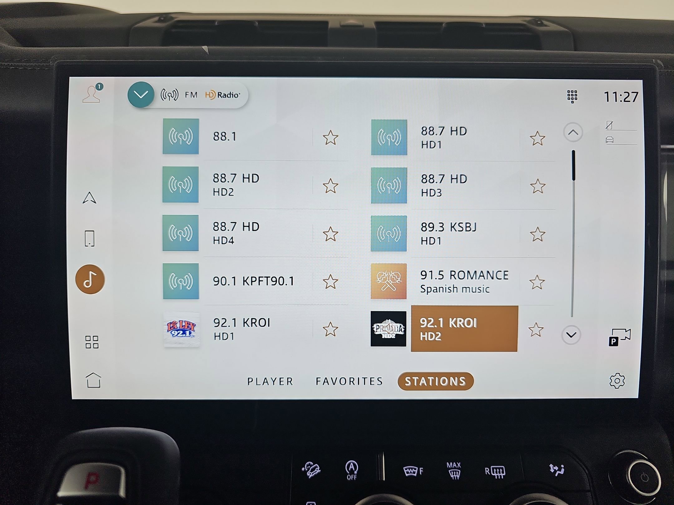 New 2026 Land Rover Defender 110 X-Dynamic SE image 23