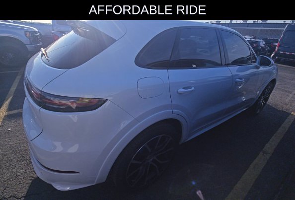 Used 2022 Porsche Cayenne S w/ Premium Package Plus AWD/4WD image 12