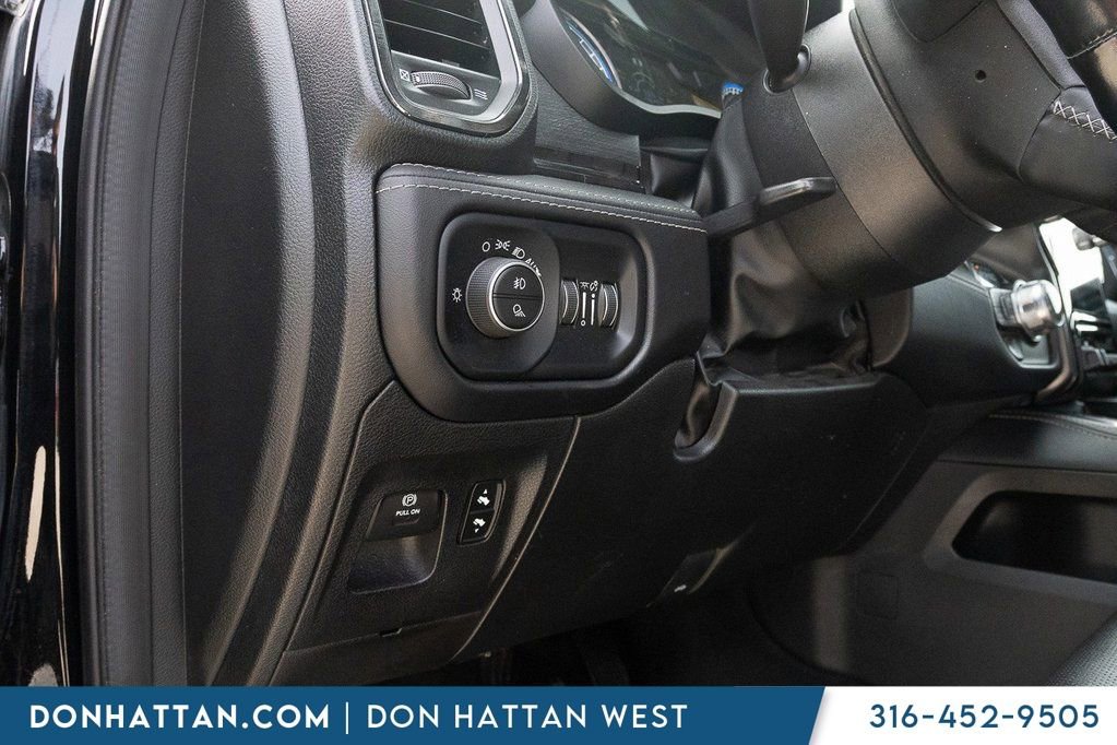 Used 2022 RAM 1500 Limited w/ Body Color Bumper Group image 18