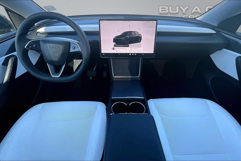 Used 2026 Tesla Model Y Long Range AWD/4WD image 16