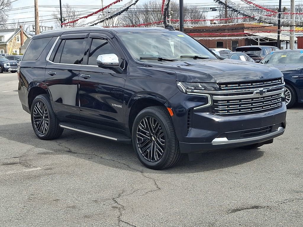 Used 2021 Chevrolet Tahoe Premier w/ Premium Package AWD/4WD image 4