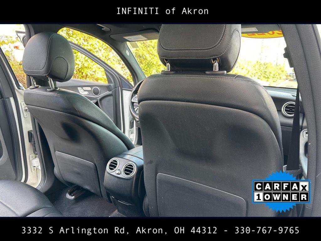 Used 2021 Mercedes-Benz GLC 300 4MATIC image 35