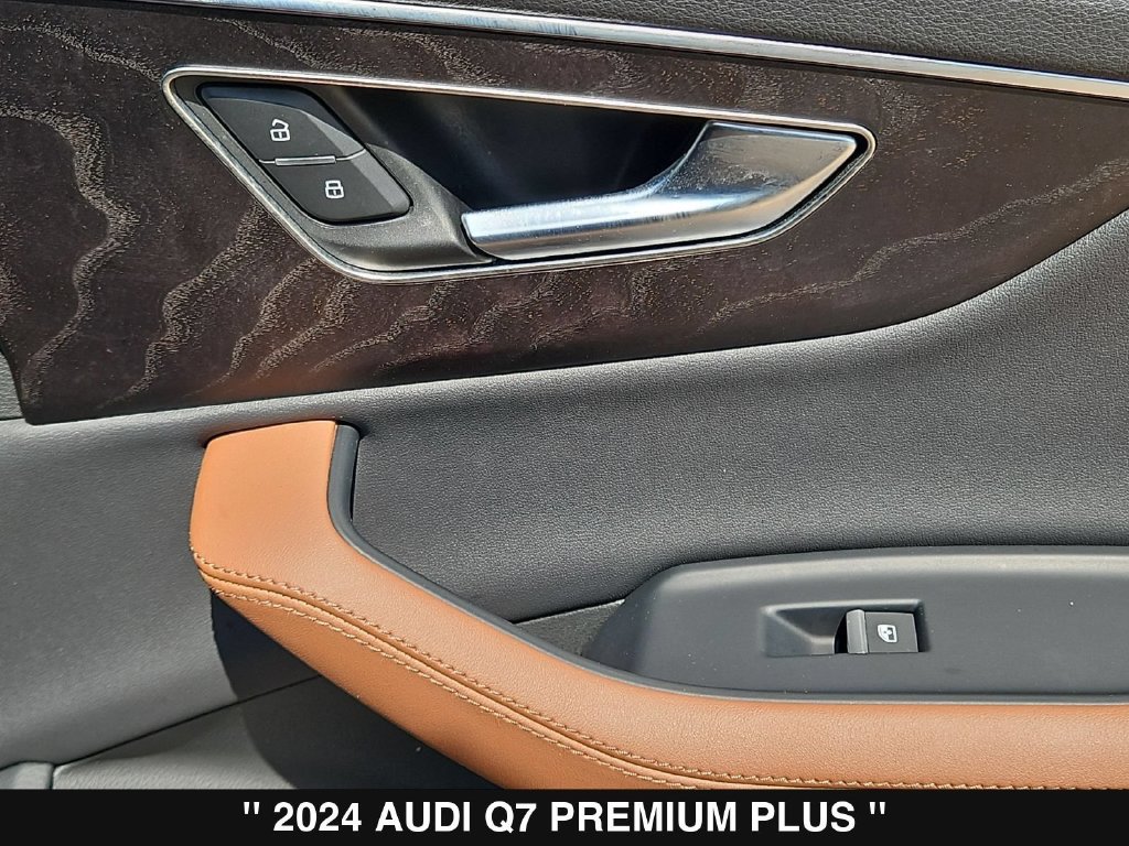 Used 2024 Audi Q7 2.0T Premium Plus AWD/4WD image 29