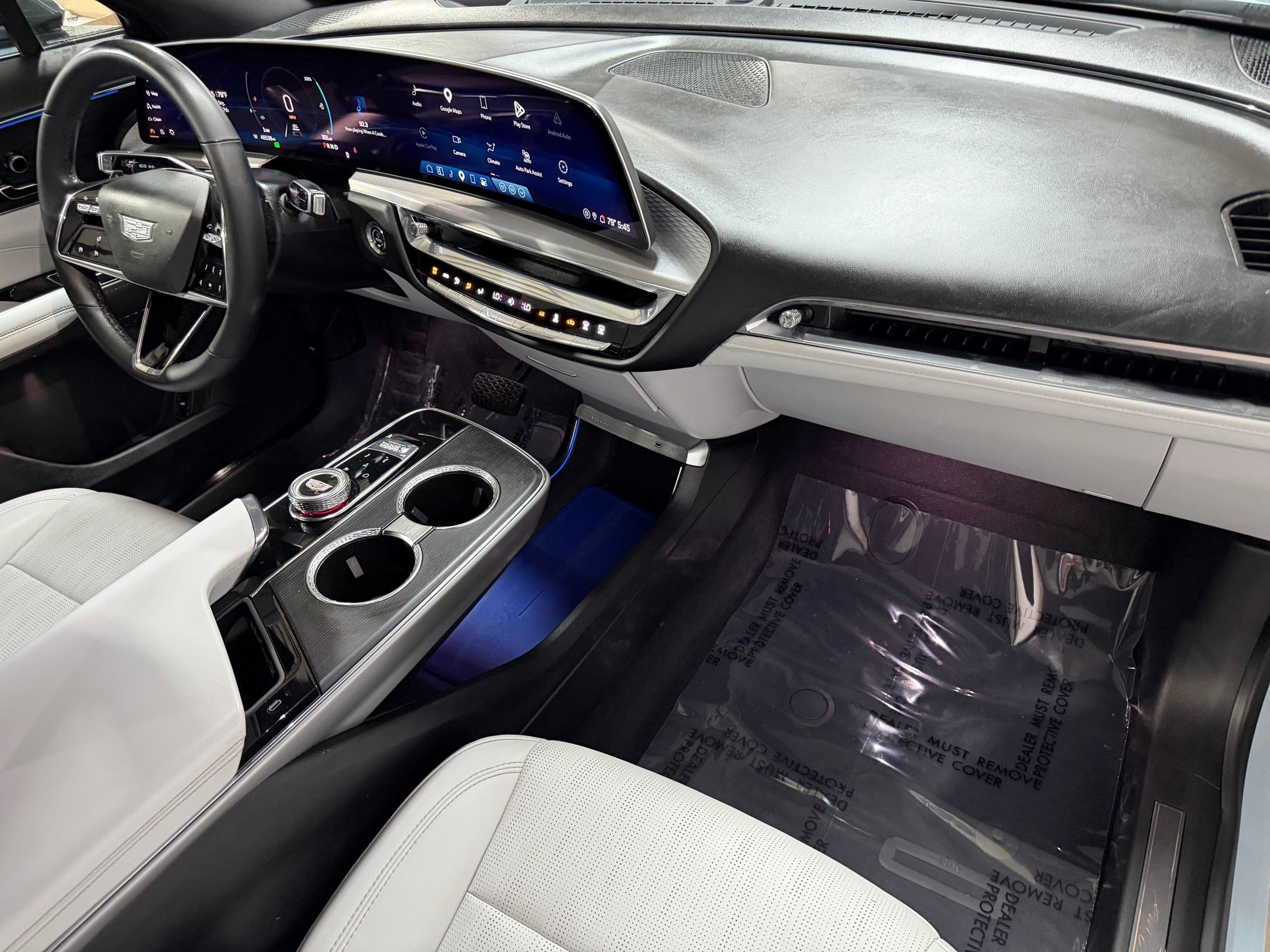 Certified 2024 Cadillac Lyriq Luxury RWD image 48