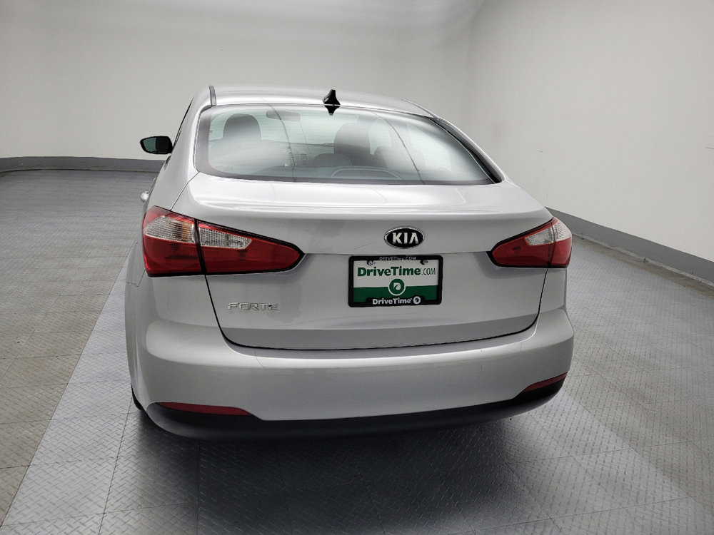 Used 2016 Kia Forte LX w/ LX Popular Plus Package image 6