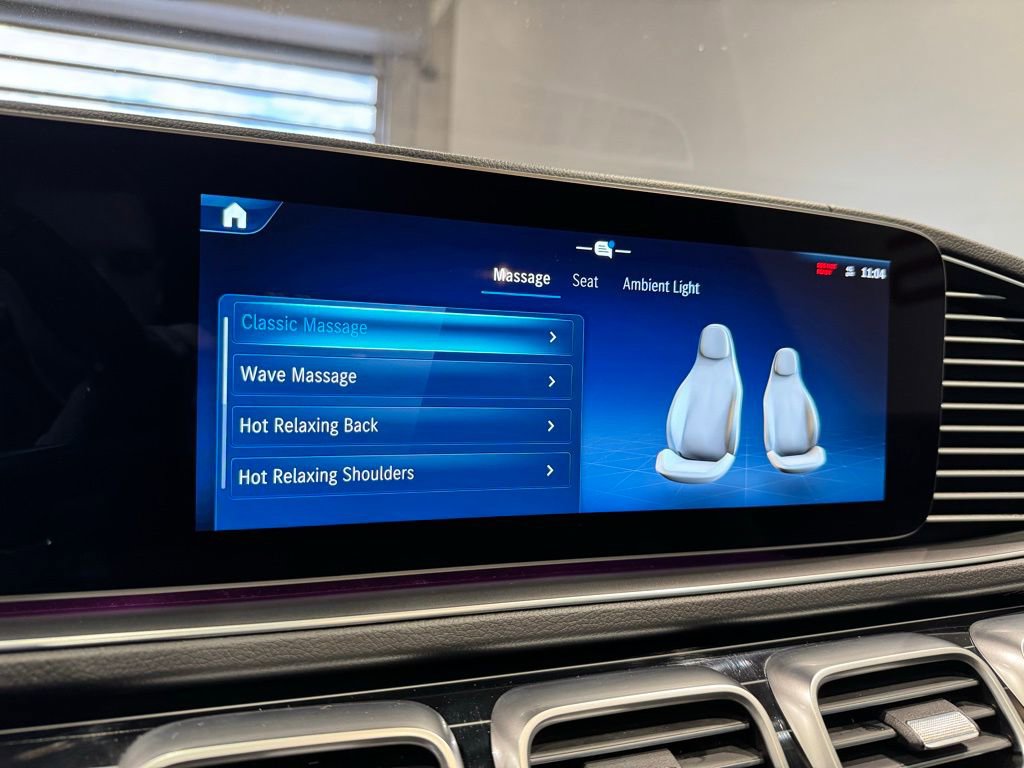 Used 2024 Mercedes-Benz GLS 580 4MATIC image 29