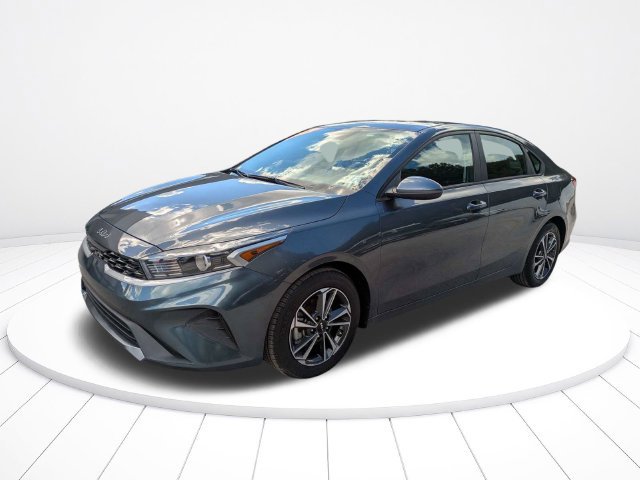Used 2023 Kia Forte LXS FWD image 8