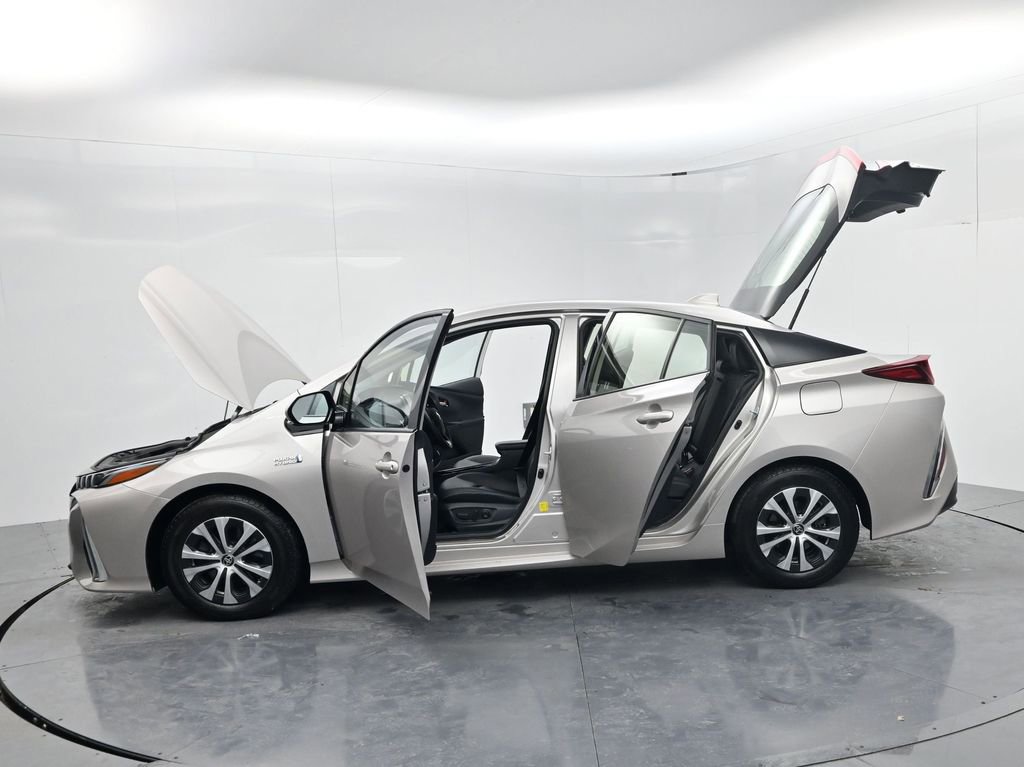 Used 2020 Toyota Prius Prime XLE image 56