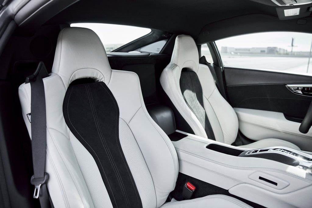 Used 2017 Acura NSX image 41