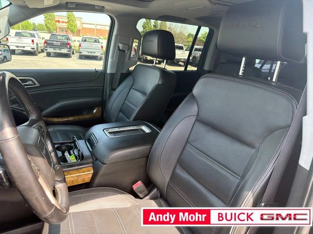 Used 2017 GMC Yukon XL Denali w/ Open Road Package AWD/4WD image 17