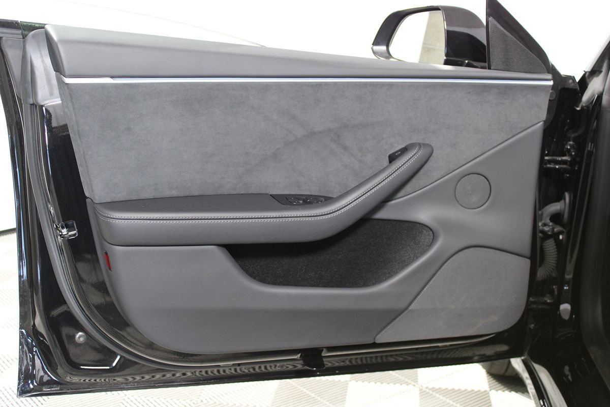 Used 2025 Tesla Model 3 Long Range AWD/4WD image 6