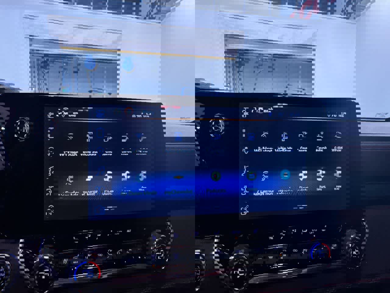 Used 2023 Chevrolet Colorado Z71 w/ Z71 Convenience Package 2 image 22