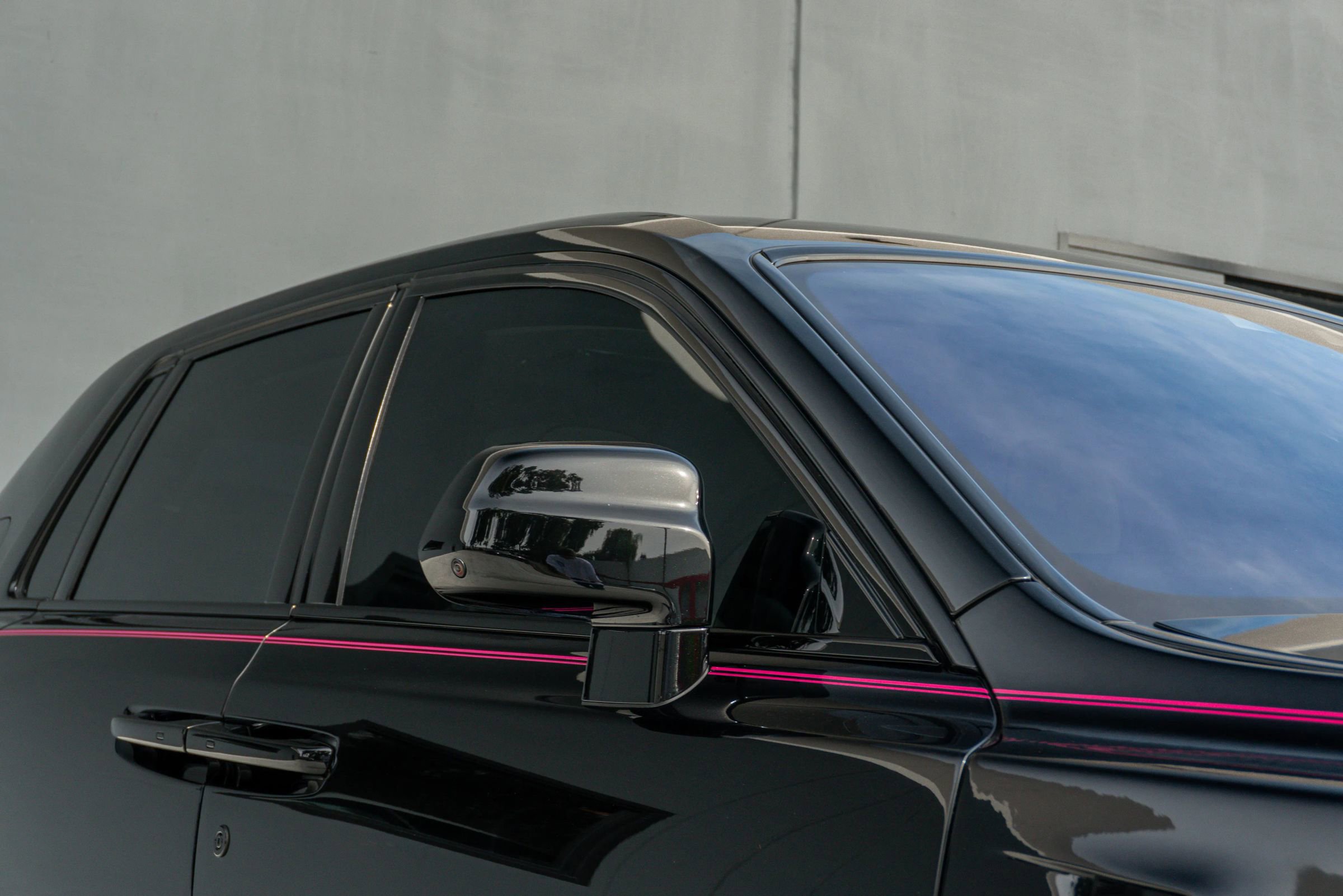 Used 2023 Rolls-Royce Phantom Sedan image 29