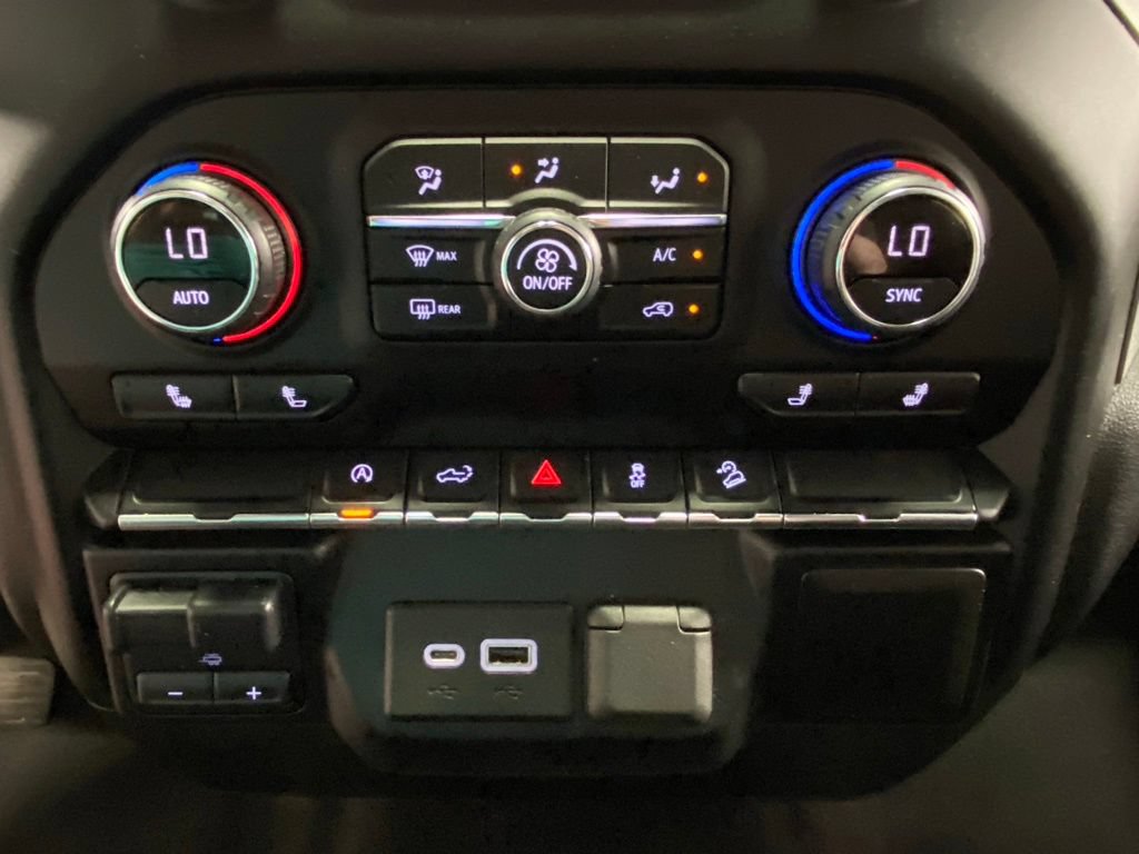 Used 2020 Chevrolet Silverado 1500 RST w/ True North Edition AWD/4WD image 21