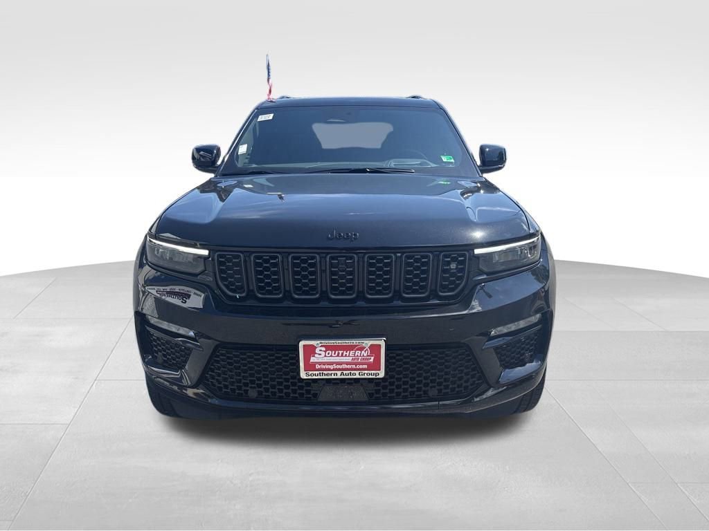 New 2025 Jeep Grand Cherokee Summit w/ Adv Protech Group IV image 10