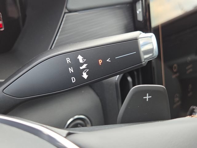 New 2026 GMC Acadia AT4 w/ Luxury Package AWD/4WD image 34