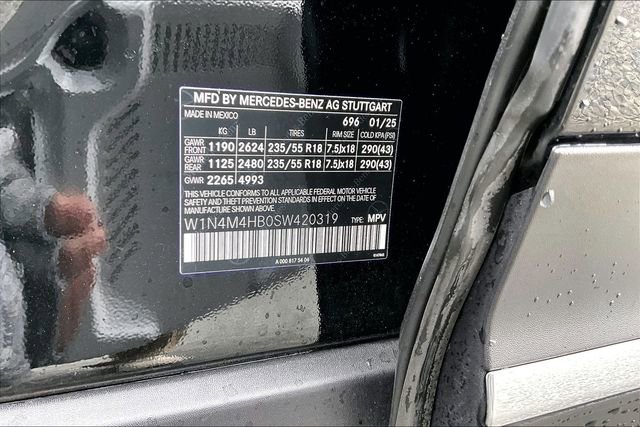 Certified 2025 Mercedes-Benz GLB 250 4MATIC image 22