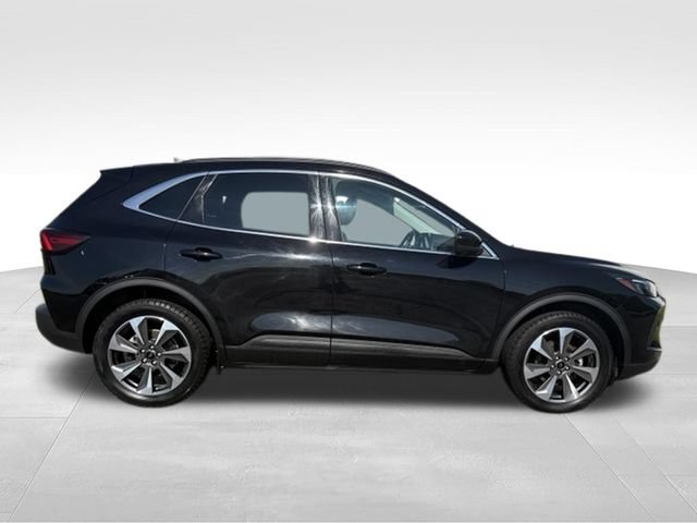 Used 2024 Ford Escape Platinum AWD/4WD image 19