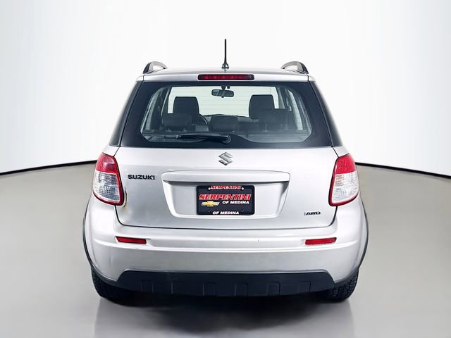 Used 2010 Suzuki SX4 AWD Hatchback image 7