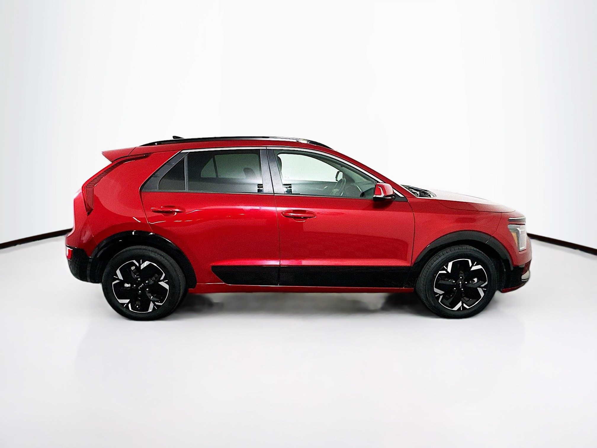 Used 2023 Kia Niro Wind FWD image 10