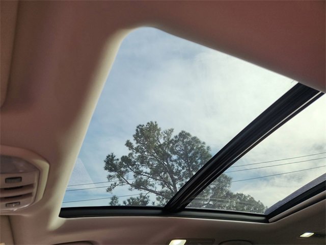 Used 2021 Subaru Ascent Limited w/ Technology Package image 19