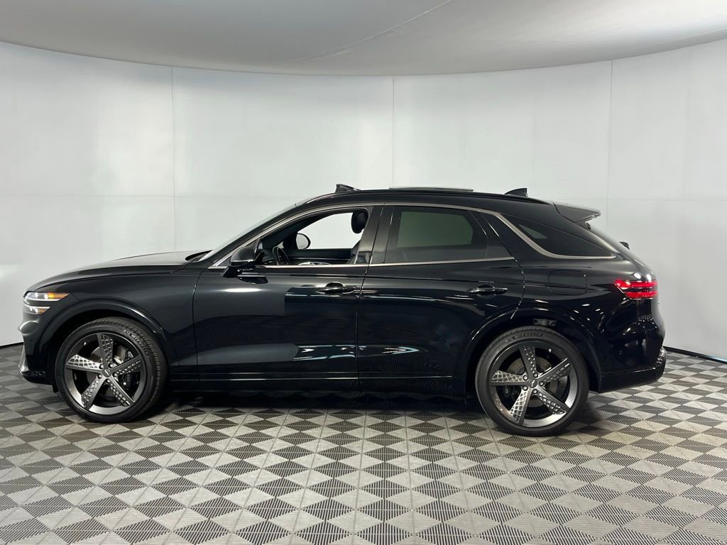 Used 2025 Genesis GV70 2.5T Sport Prestige w/ Sport Prestige Package image 10