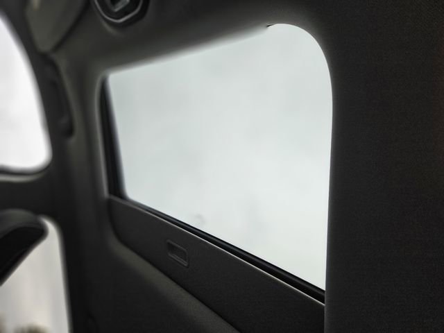 Used 2022 Jeep Grand Cherokee L Laredo w/ Luxury Tech Group I image 27