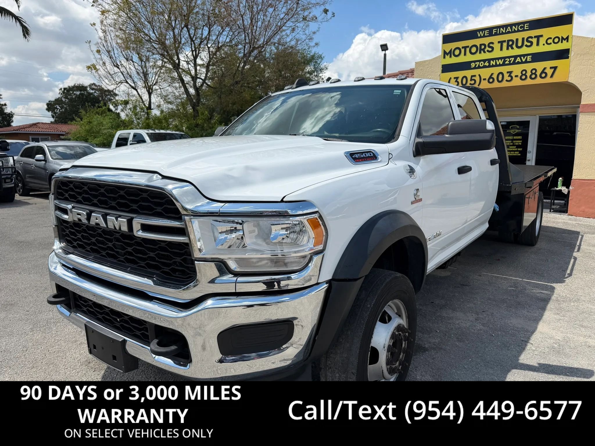 Used 2020 RAM 4500 Tradesman w/ Chrome Appearance Group AWD/4WD image 1