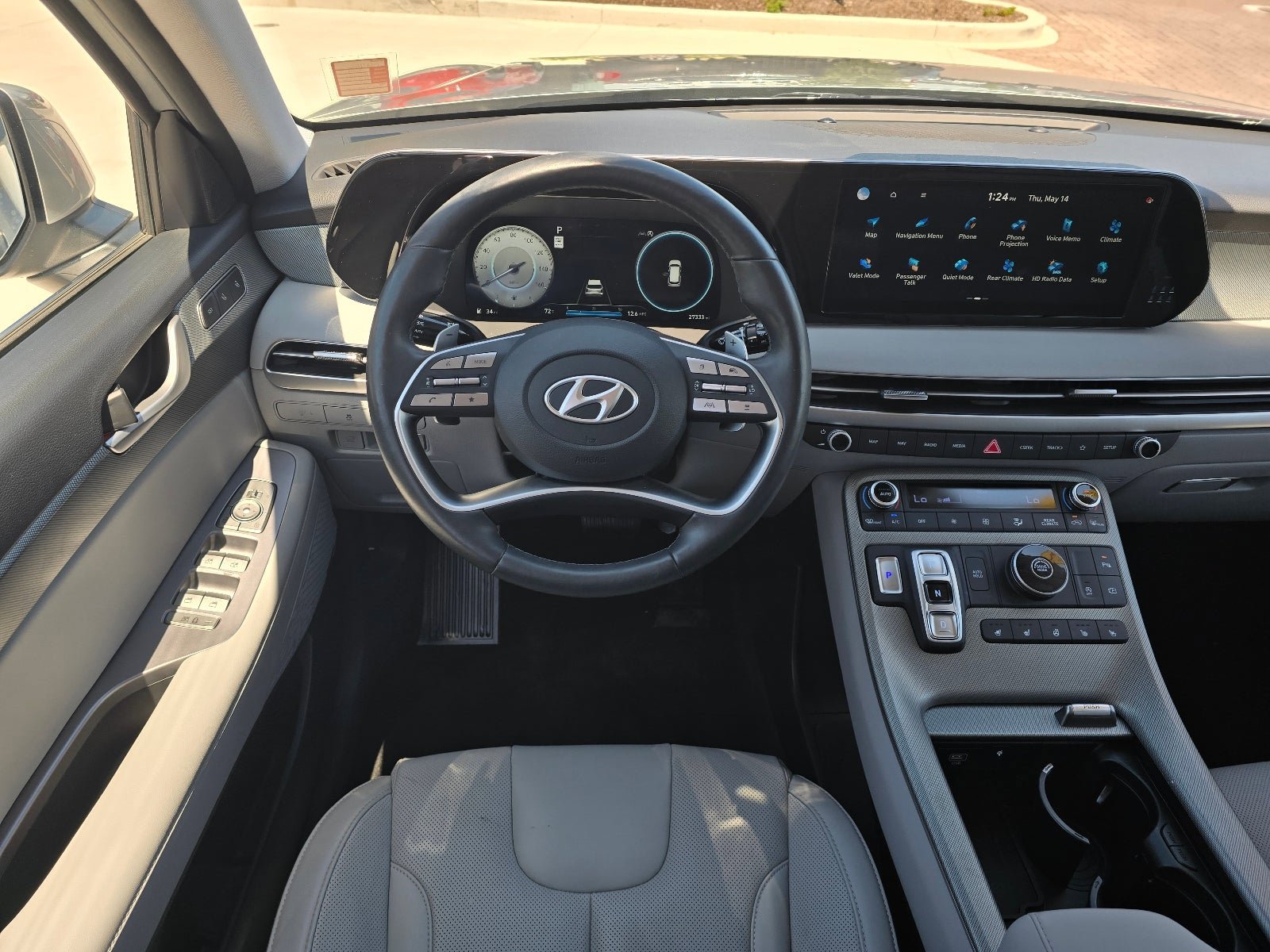 Used 2024 Hyundai Palisade SEL FWD image 13